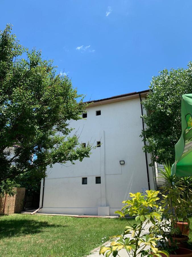 מלון Două Mai Casa Steluta De Mare מראה חיצוני תמונה